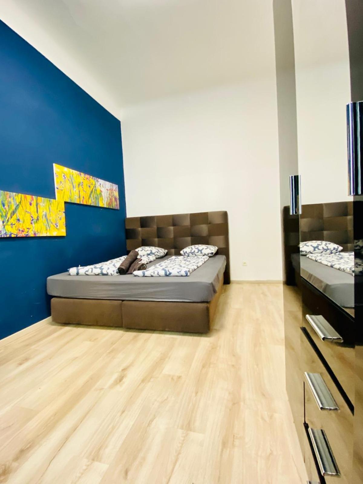 Astonishing 1 Bedroom Apt. Near Danube River Вена Экстерьер фото